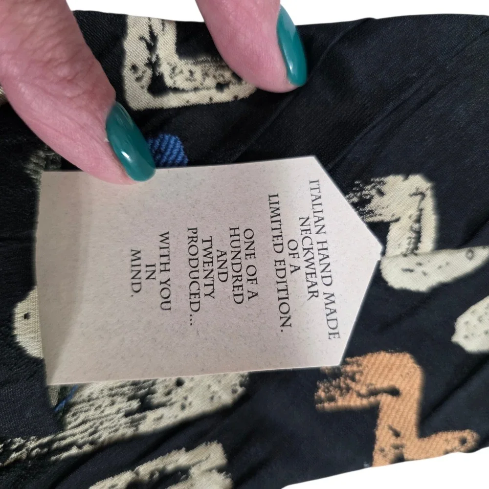 Emanuele Cravatte Limited Edition Mens Necktie‎ Folded Black Geometric Abstract